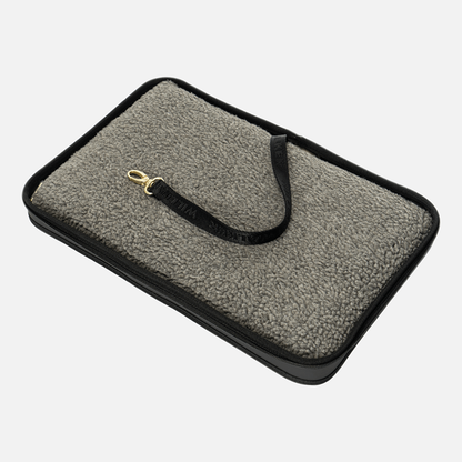 Cloud Nest hondendraagtas voor in het vliegtuig (zwart)